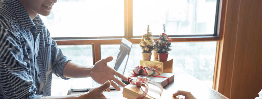 Kit de presente corporativo: 8 ideias para presentear no natal! - LeBlank Corporativo