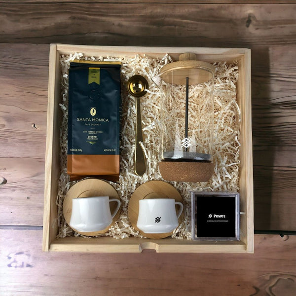 Kit Presente Corporativo Wood Banco do Brasil Cafe Com Prensa Francesa Vidro e Bambu Premium - LeBlank Corporativo