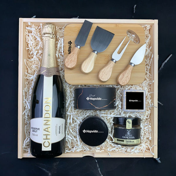 Kit Presente Corporativo Wood Hapvida Chandon Brut Gourmet - LeBlank Corporativo