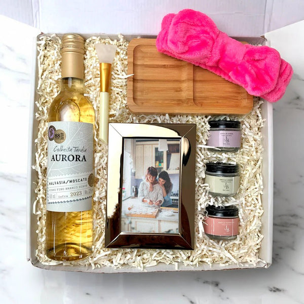 Kit Presente Vinho Branco e Porta Retrato Personalizado - LeBlank Corporativo