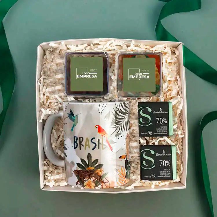 Kit Caneca Personalizada com Snacks LeBlank Corporativo