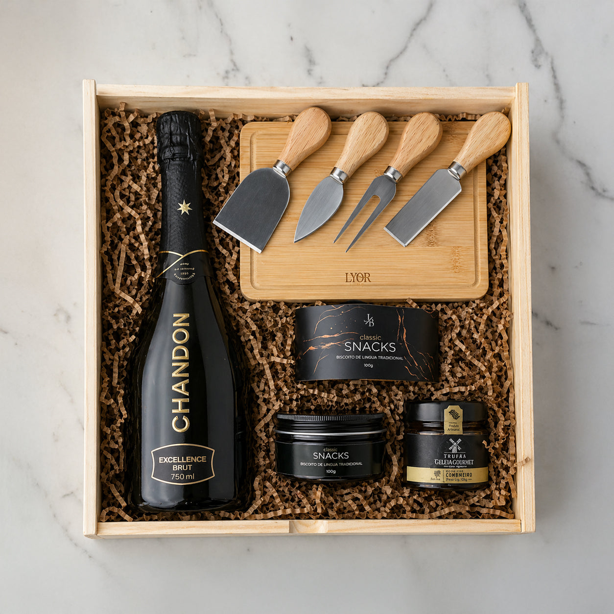 Kit Presente Corporativo Wood Chandon Excellence com Ferrero Rocher - LeBlank Corporativo