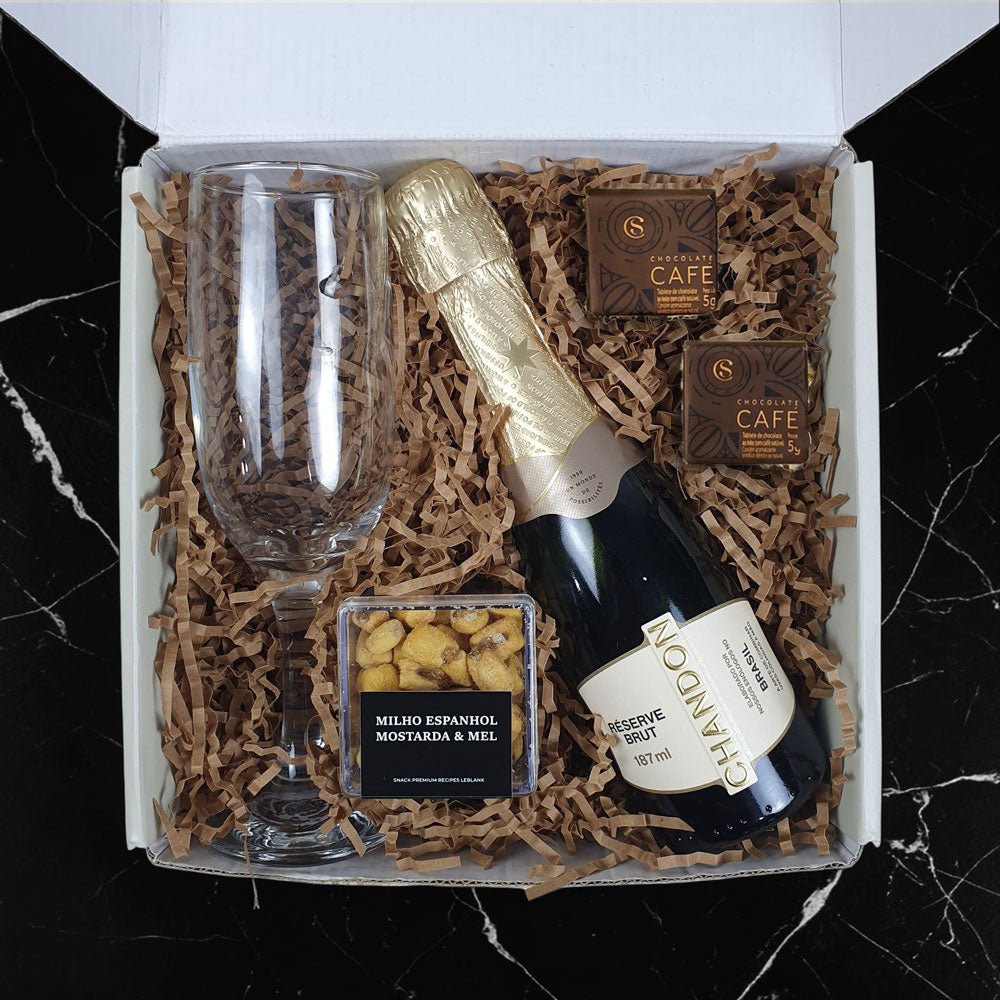 Kit Presente Corporativo Chandon Baby com Taca de Vidro - LeBlank Corporativo