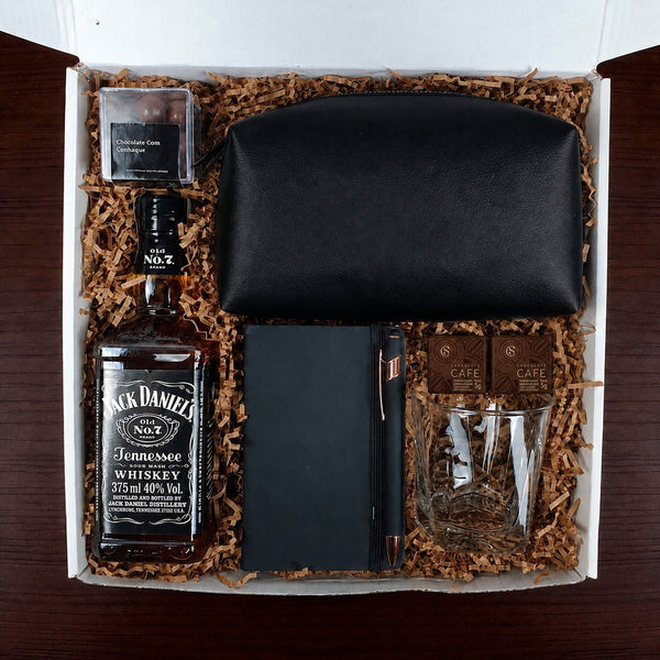 Kit Presente Corporativo Whisky Office Chocolate com Conhaque - LeBlank Corporativo